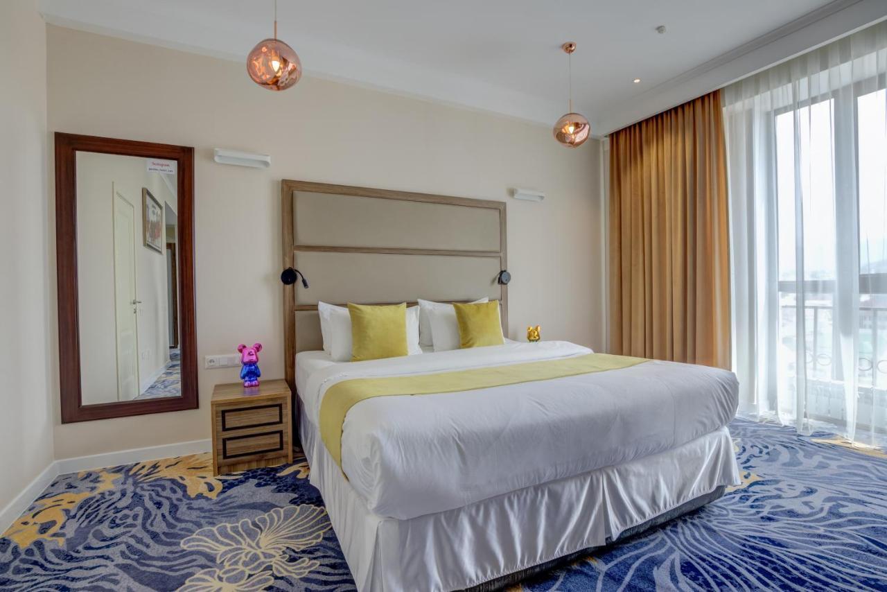 Garden Hotel & Spa Bişkek Dış mekan fotoğraf