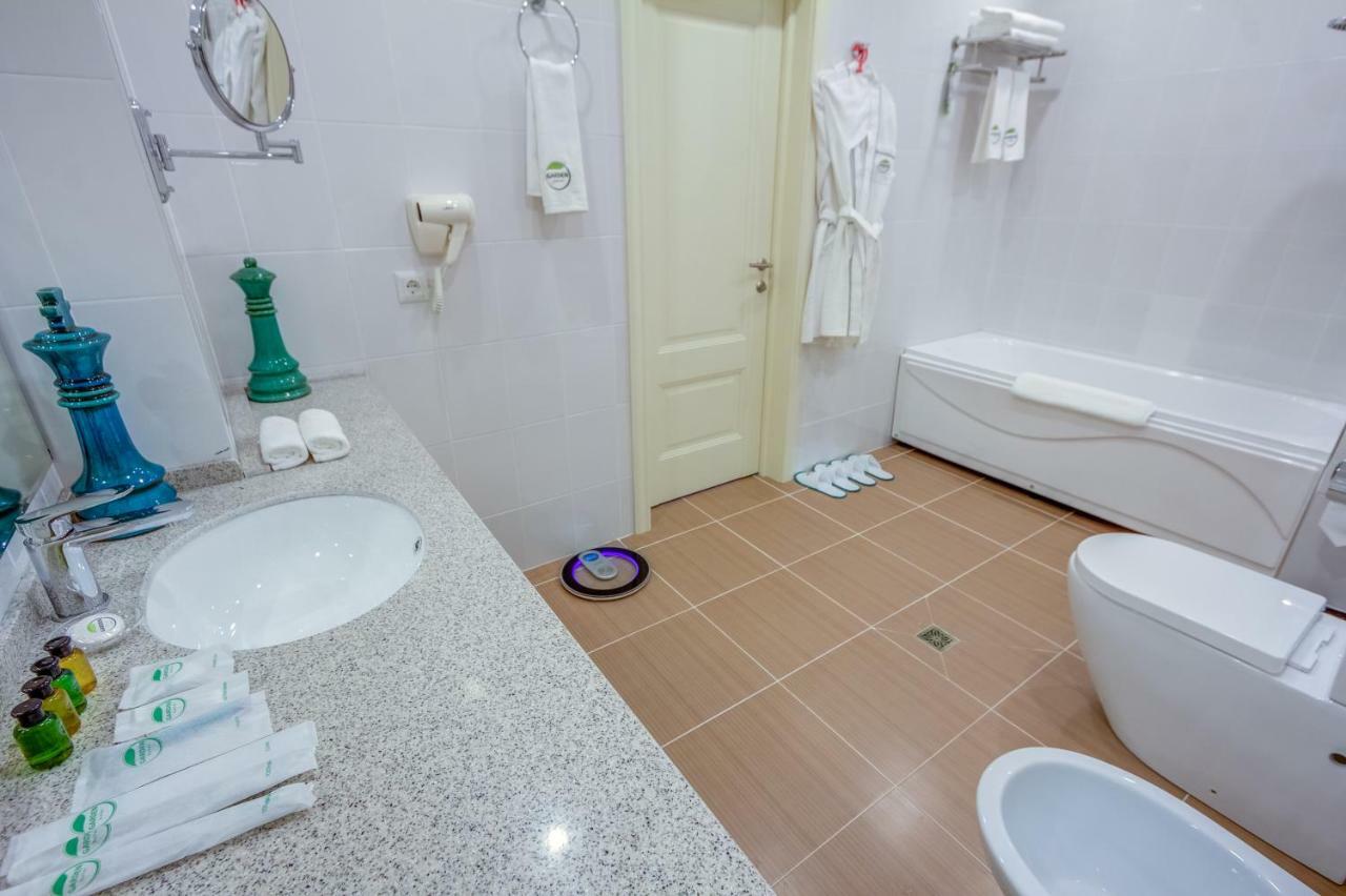 Garden Hotel & Spa Bişkek Dış mekan fotoğraf