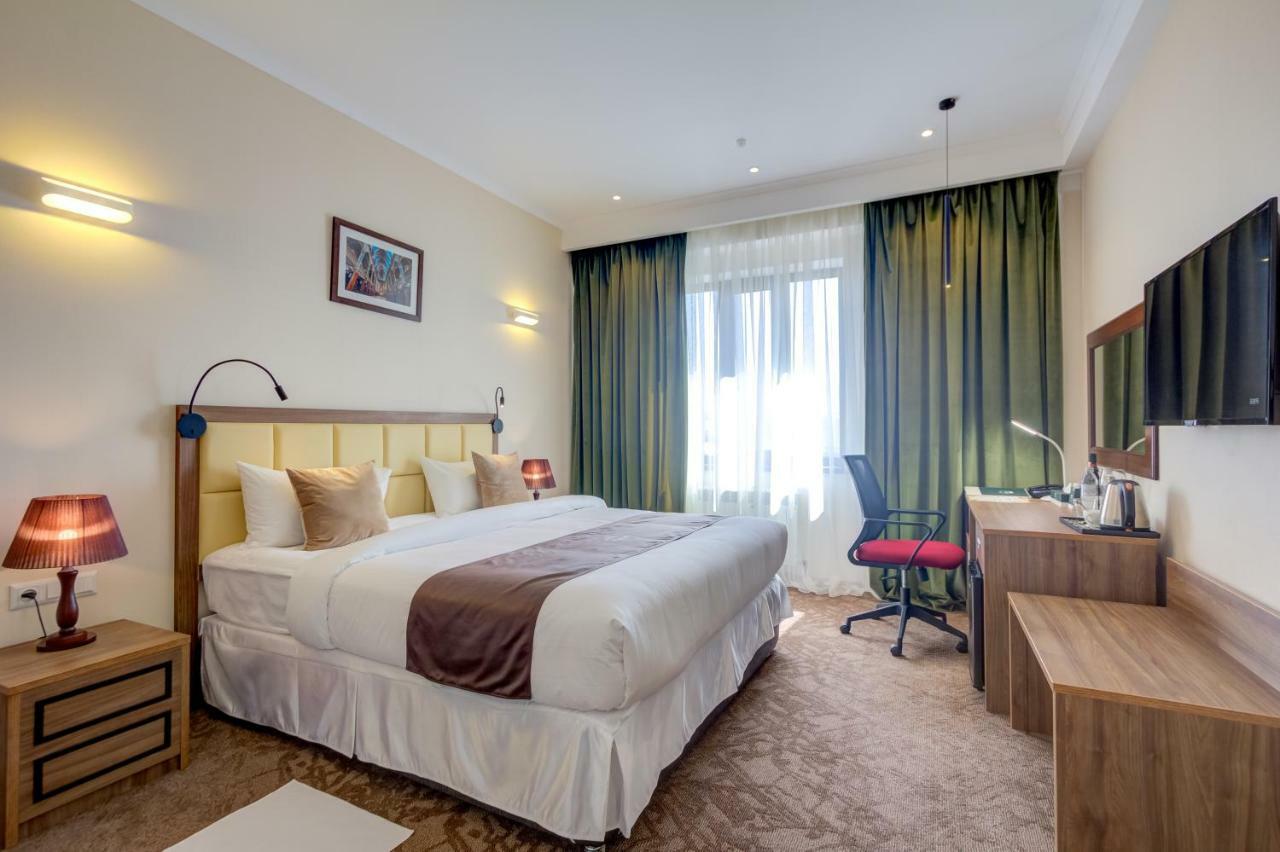 Garden Hotel & Spa Bişkek Dış mekan fotoğraf