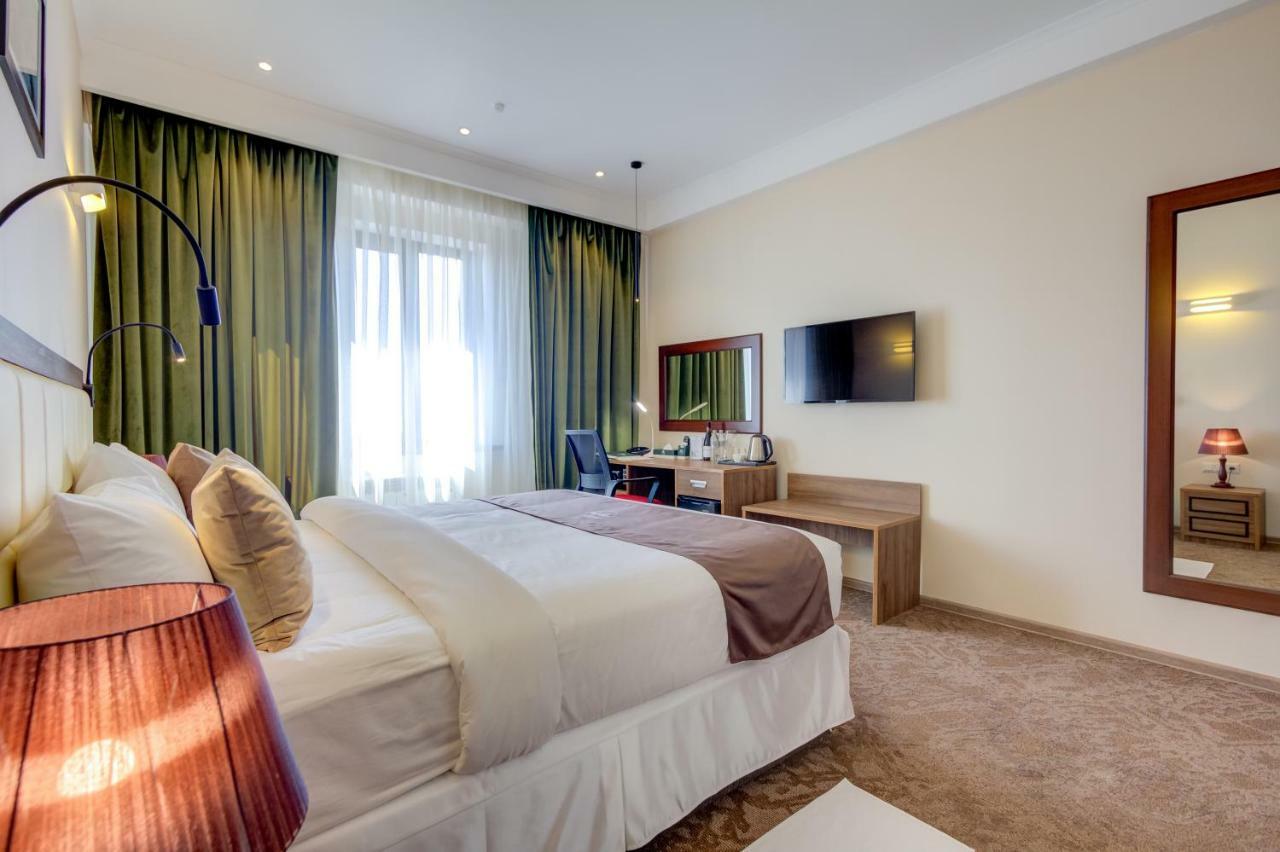 Garden Hotel & Spa Bişkek Dış mekan fotoğraf